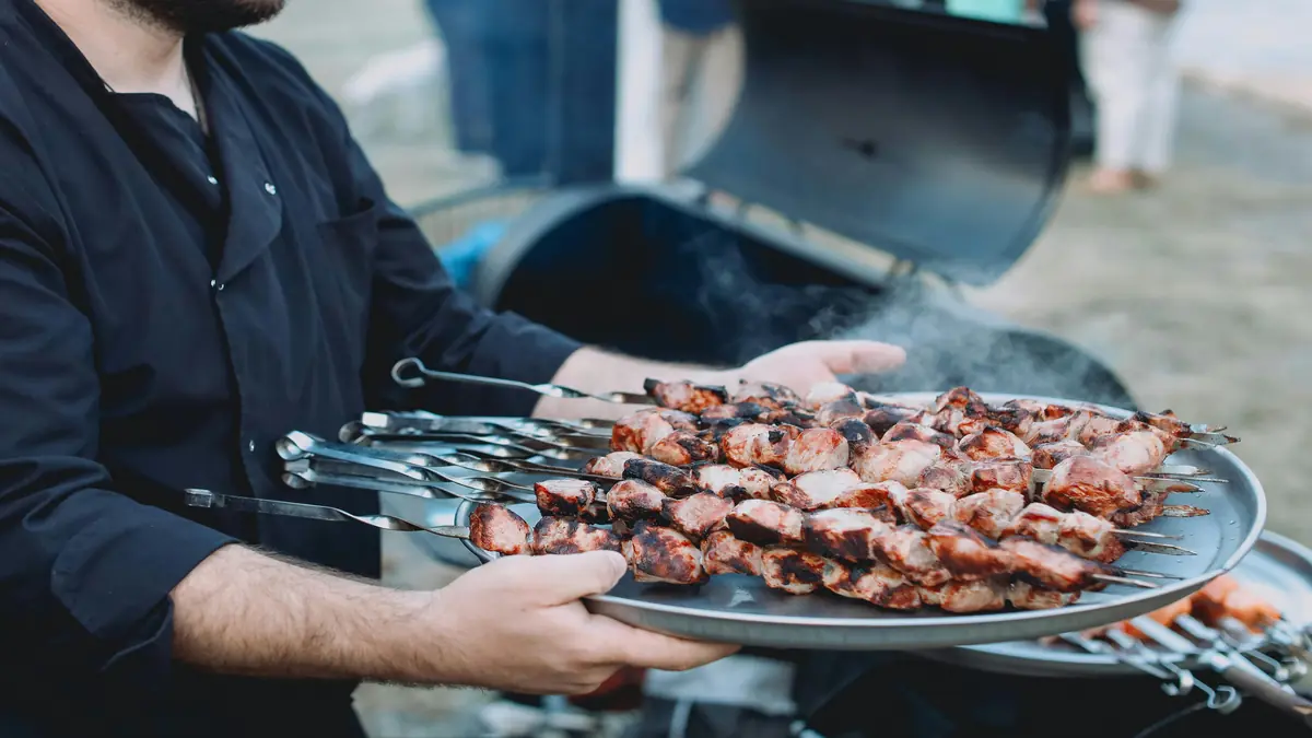 Como Fazer Churrasco de Espetinho