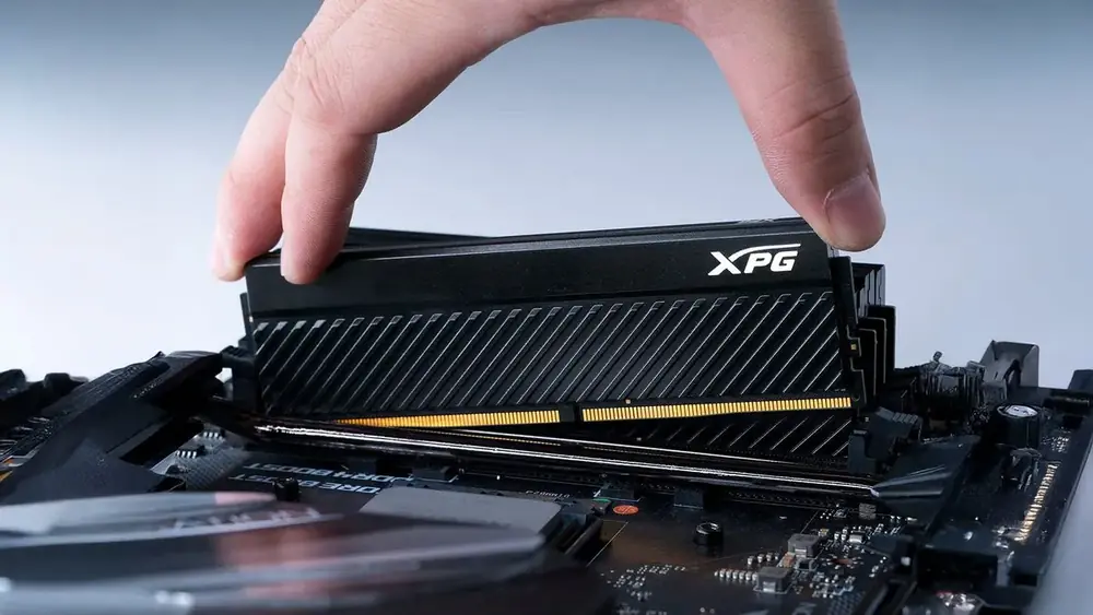 Preço da DDR5 não deve cair antes de 2028, diz AMD