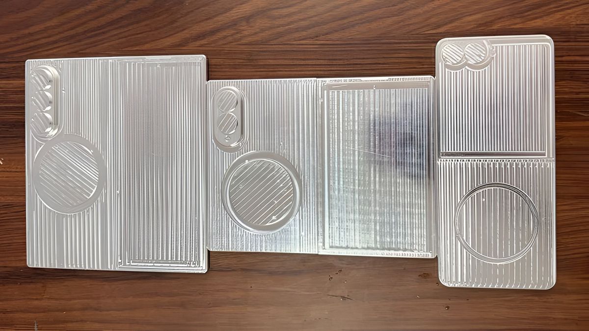 Brazil leaker reveals Samsung's new foldable shape