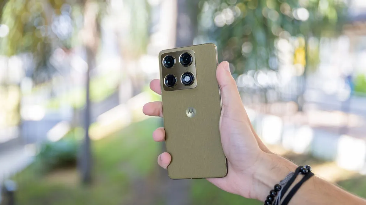 Motorola Signature supera iPhone e cai para R$ 4.289 com cupom