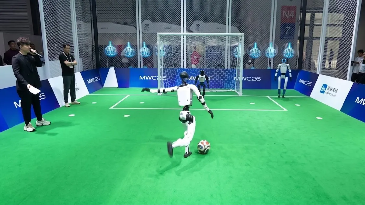 Robô humanoide vence Messi em pênaltis na China