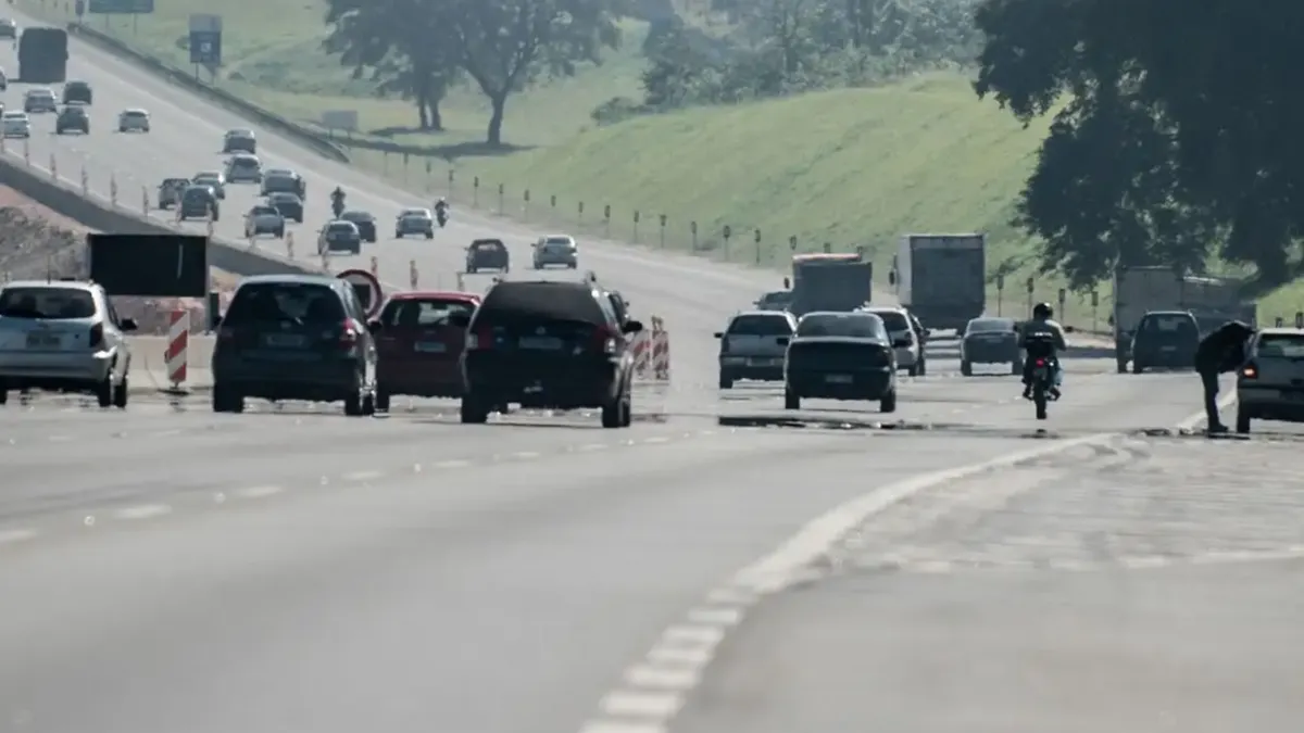 Pedágio mais caro do Brasil sobe e reajustes afetam rodovias de SP