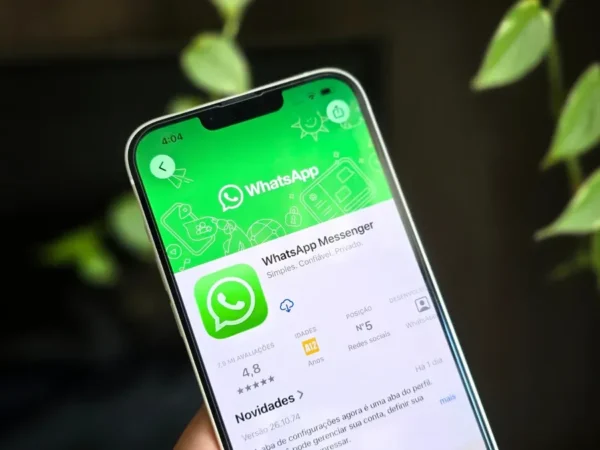 WhatsApp testa novo design sem bordas em fotos e vídeos no iPhone