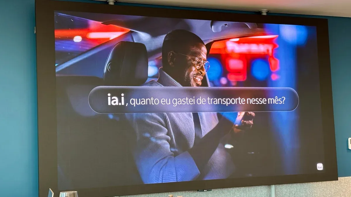IA libera 3x mais tempo para bancários, diz diretor do Itaú