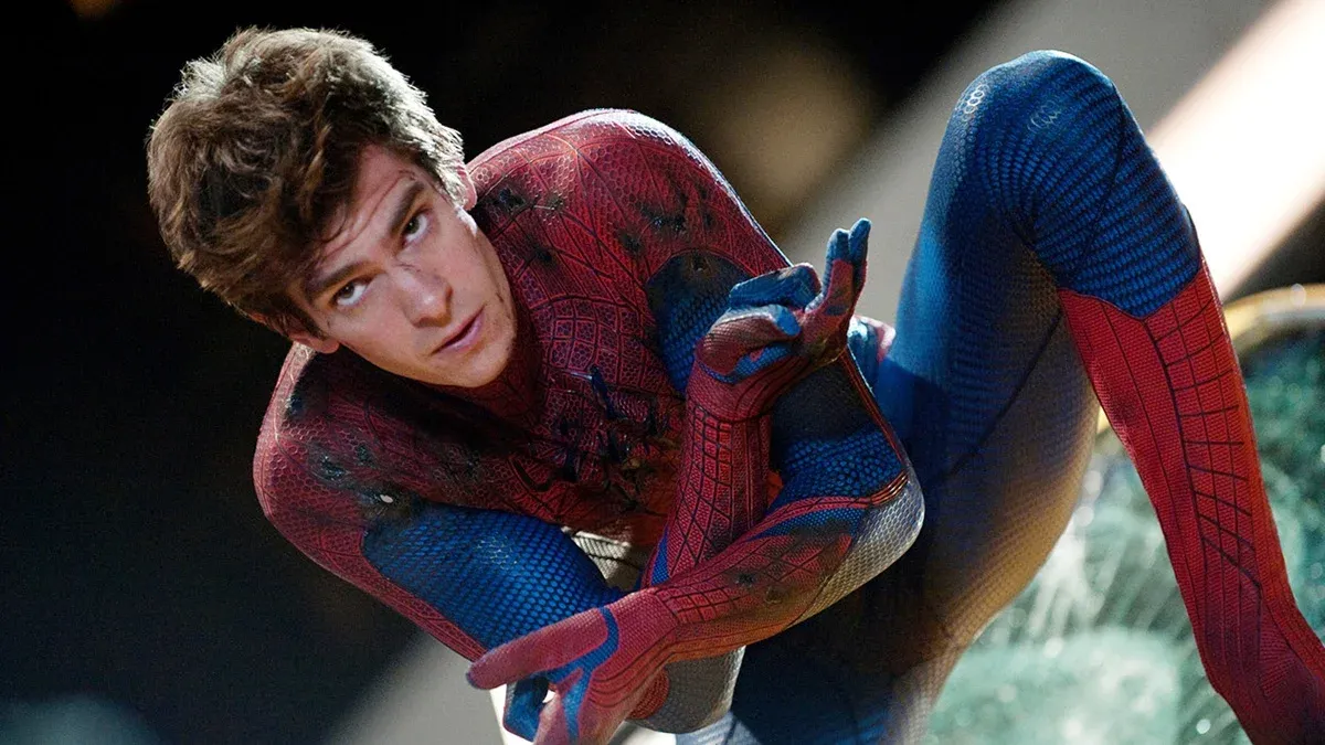 Andrew Garfield topa voltar como Homem-Aranha, mas com condição